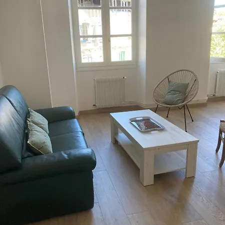 Tres Bel Appartement Dans Centre Historique De Figeac فيجيا